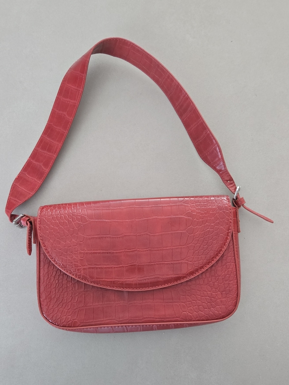NWOT! MNG Red Croc-Embossed Faux Leather Shoulder Bag